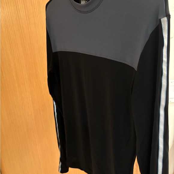 BODY BODY WEAR Long Sleeve - Tight Fit - Small - Picture 8 of 10